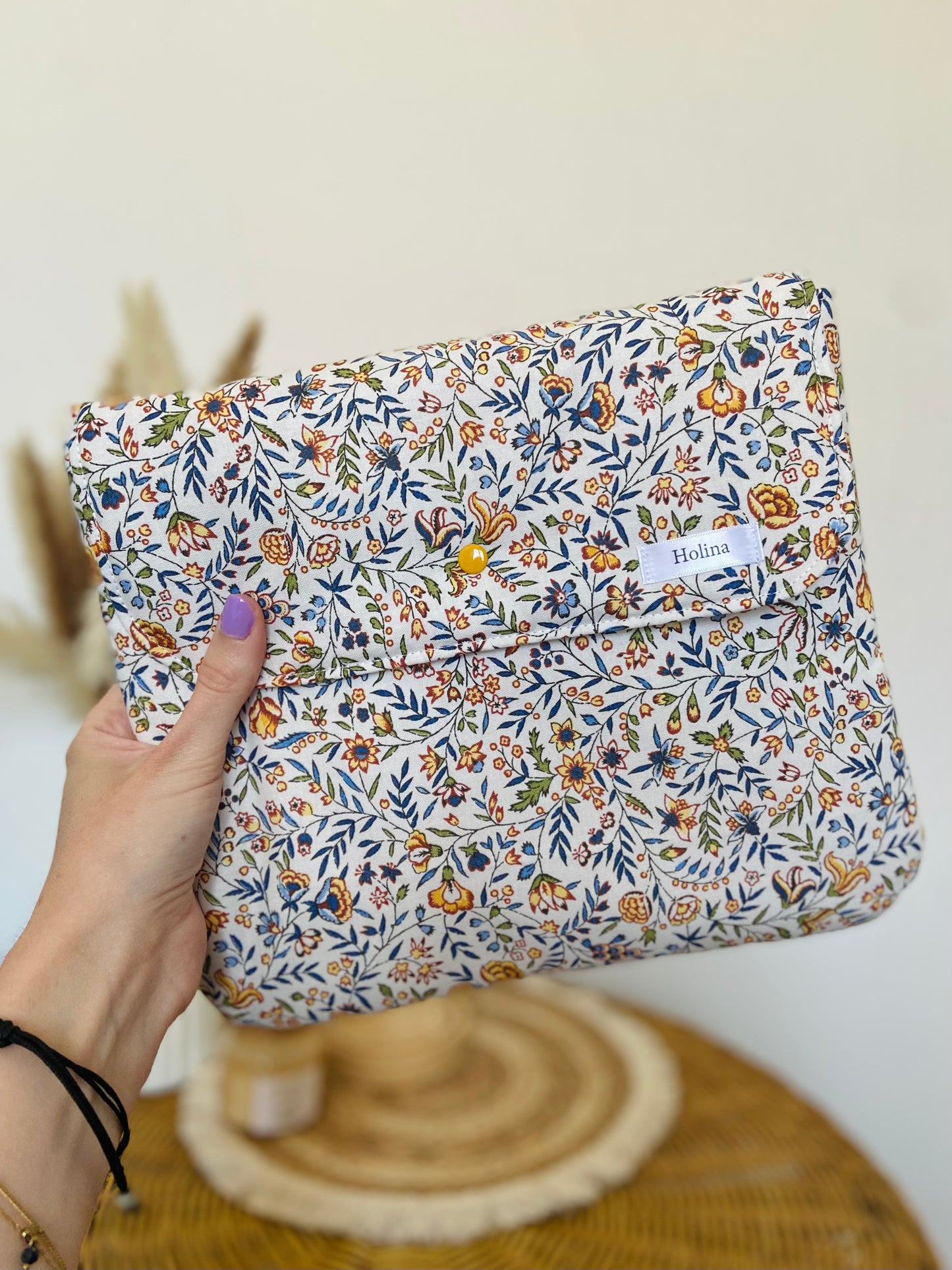 Pochette à livre avec rabat Tiphaine