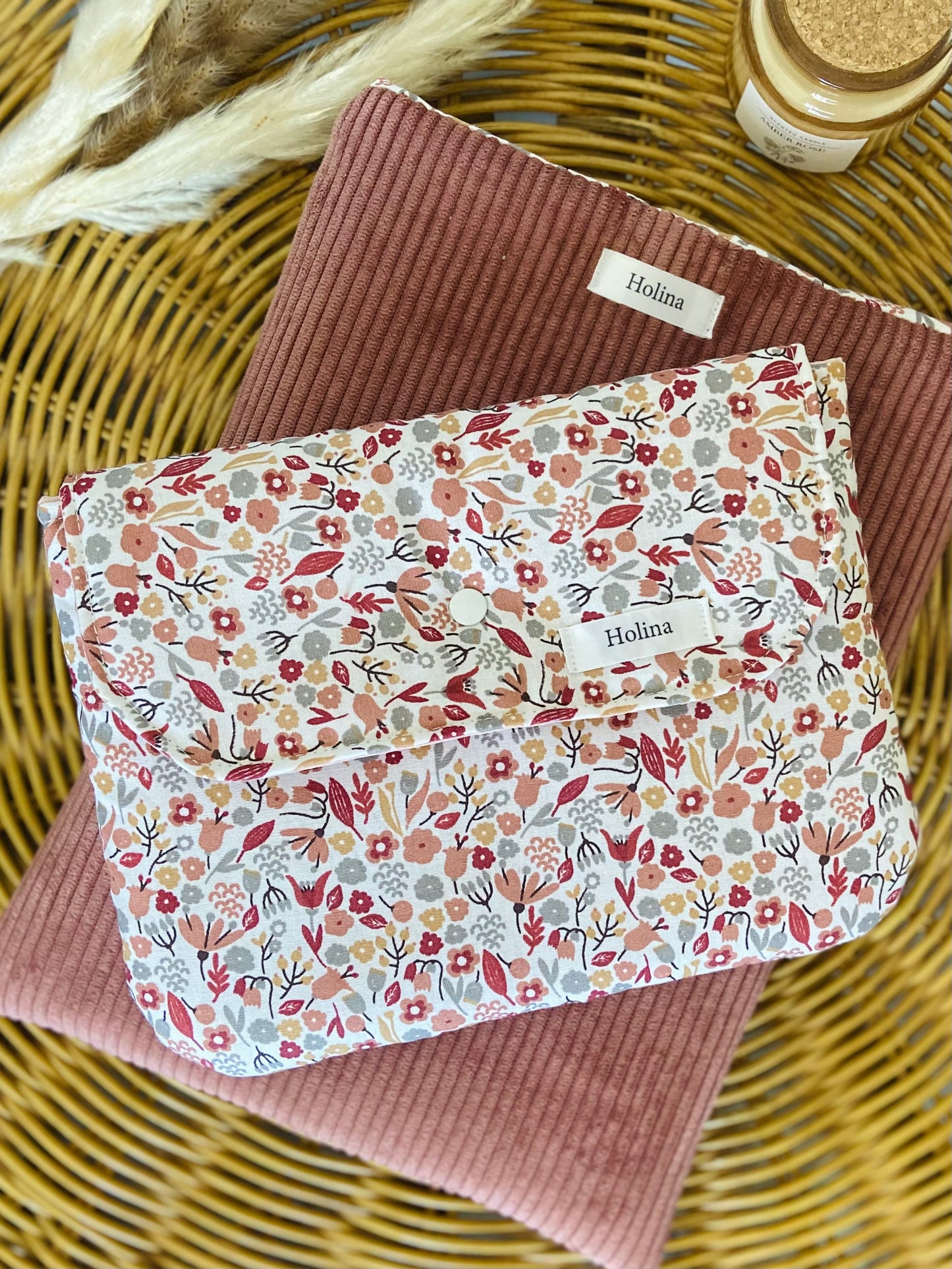 Pochette à livre avec rabat Florana