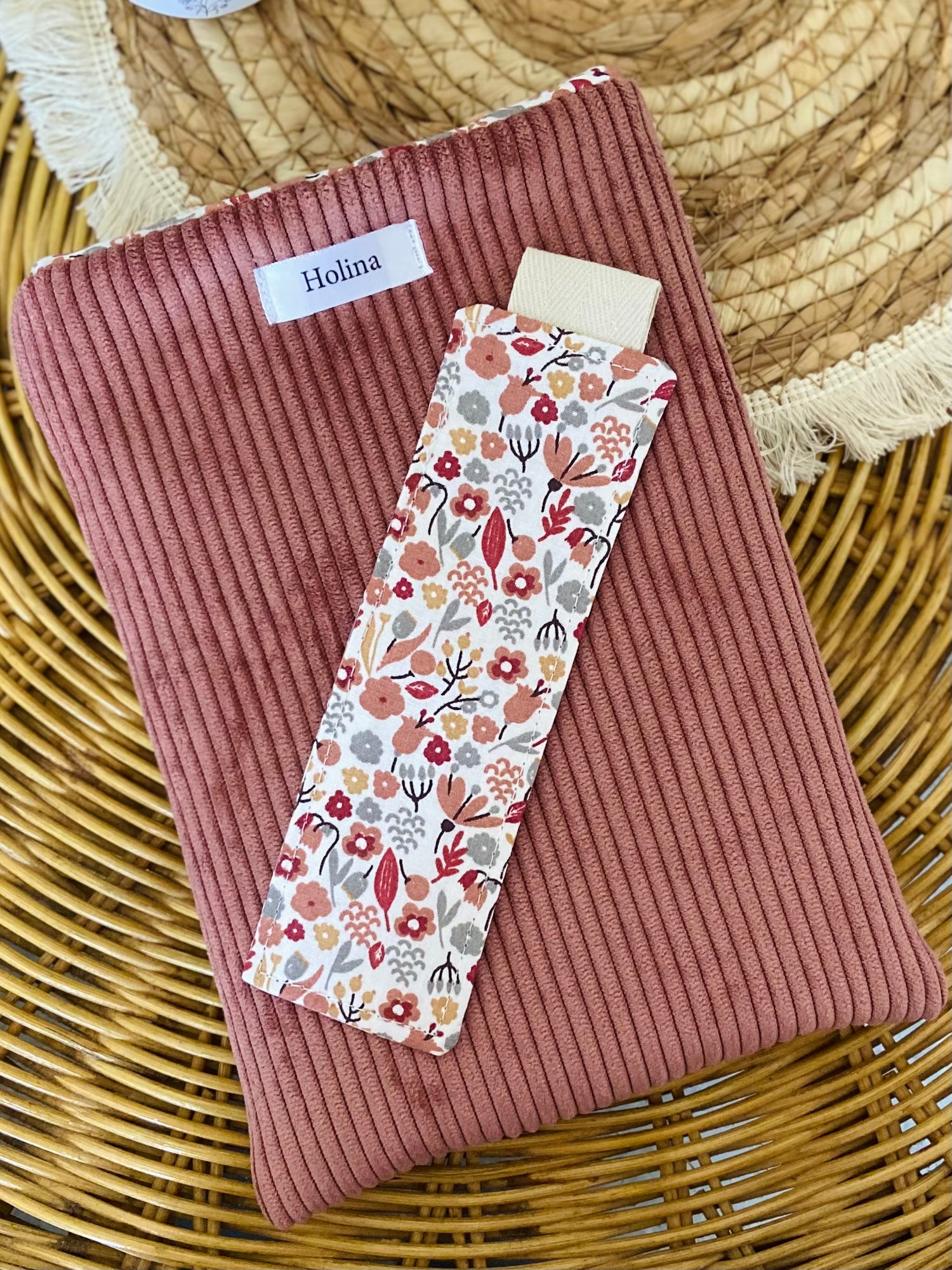 Pochette à livre et marque-page