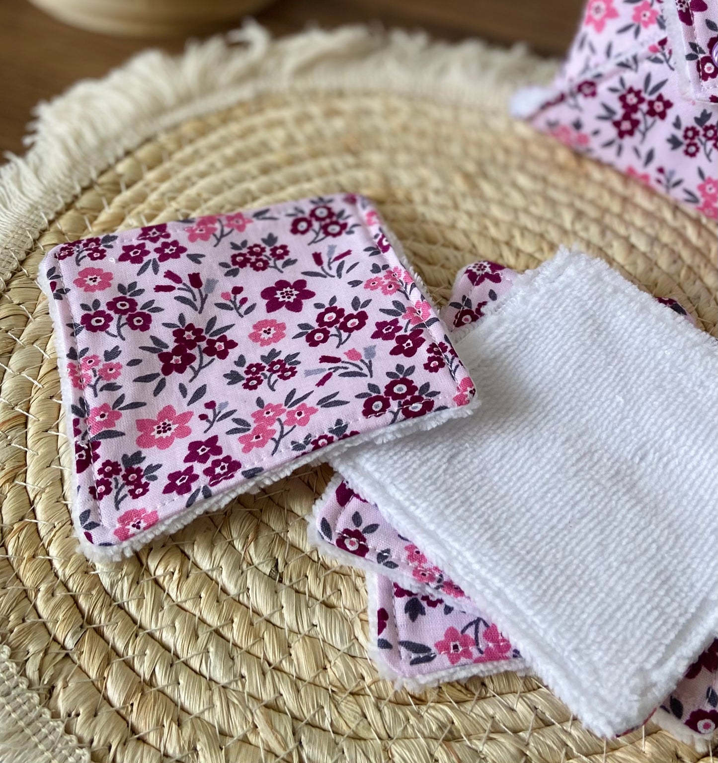 Lingettes + pochette 2 en 1 Violet