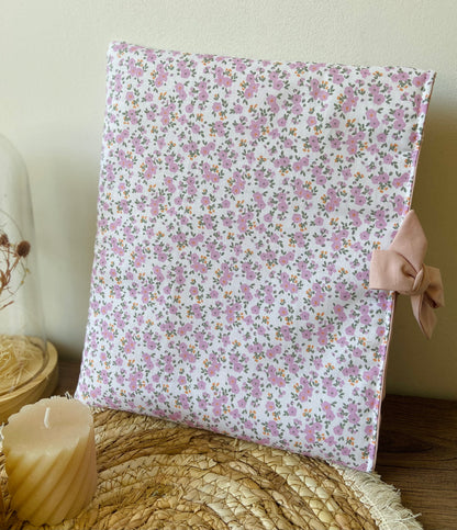 Pochette à livre noeud fleuri Lilas